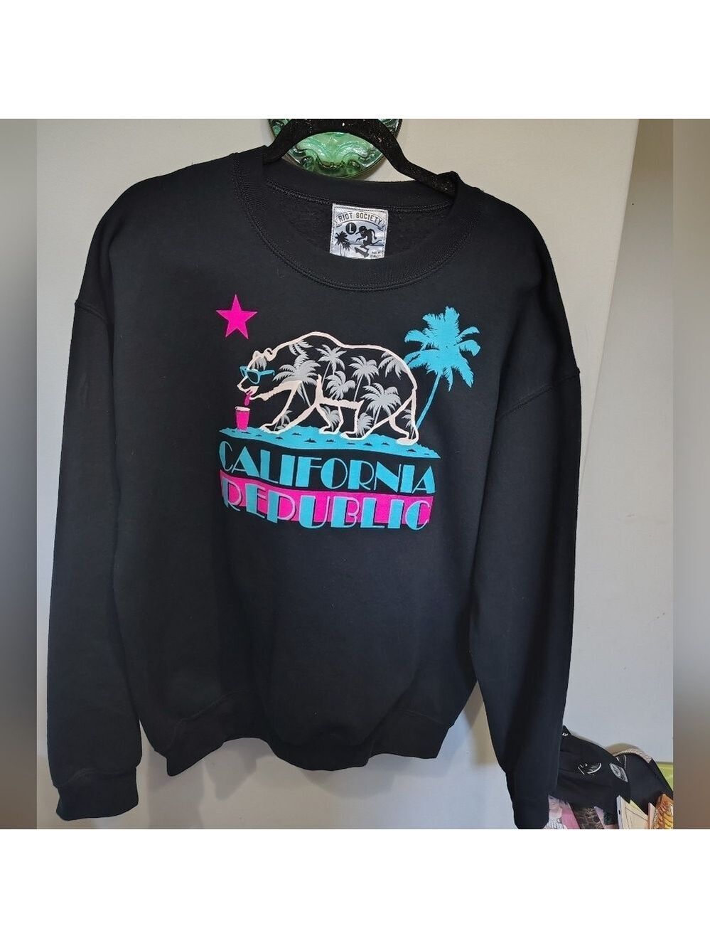 Riot Society California Sweatshirt Pullover